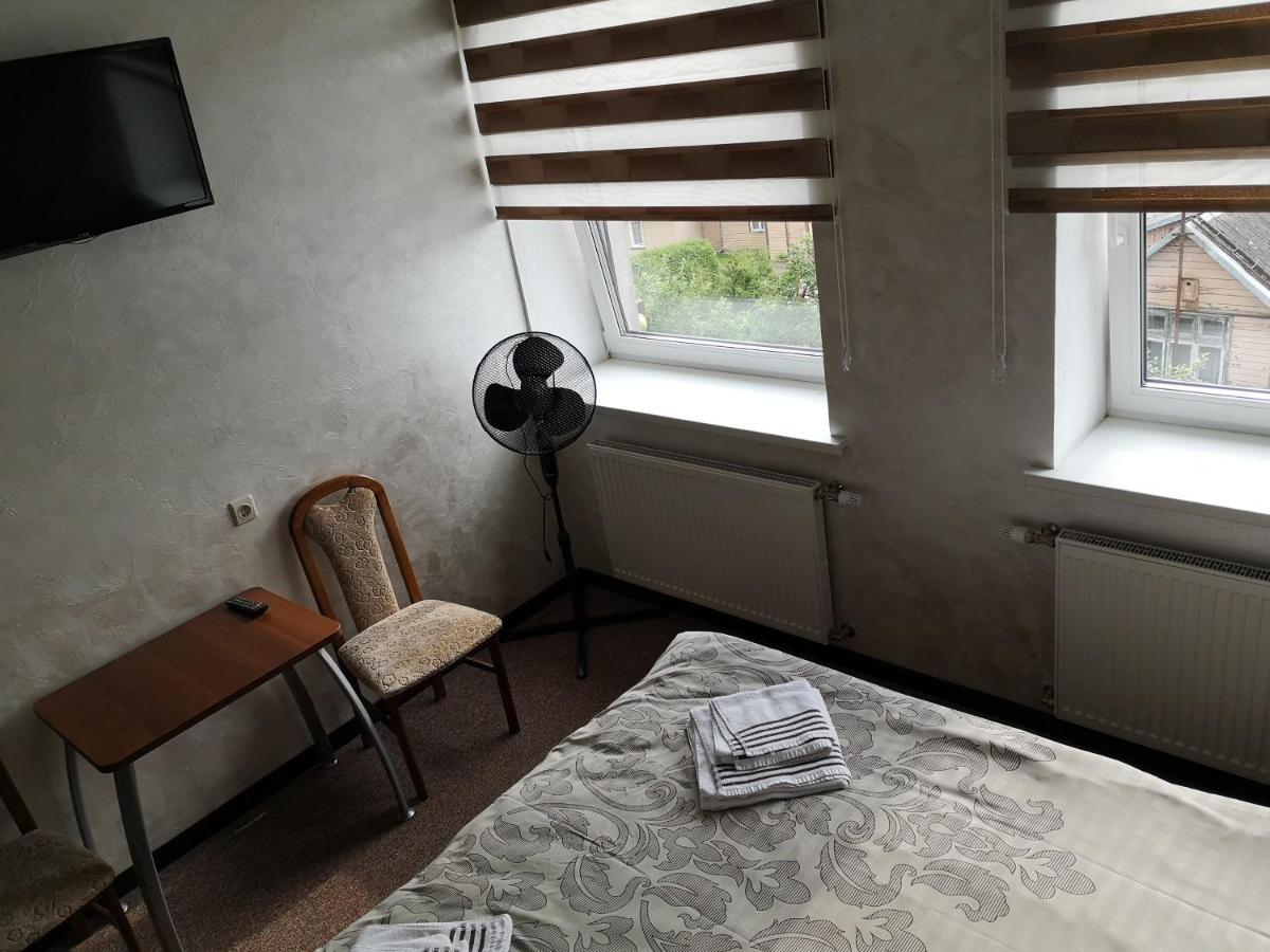 Bed and Breakfast Pas Neriju Skuodas Exterior foto